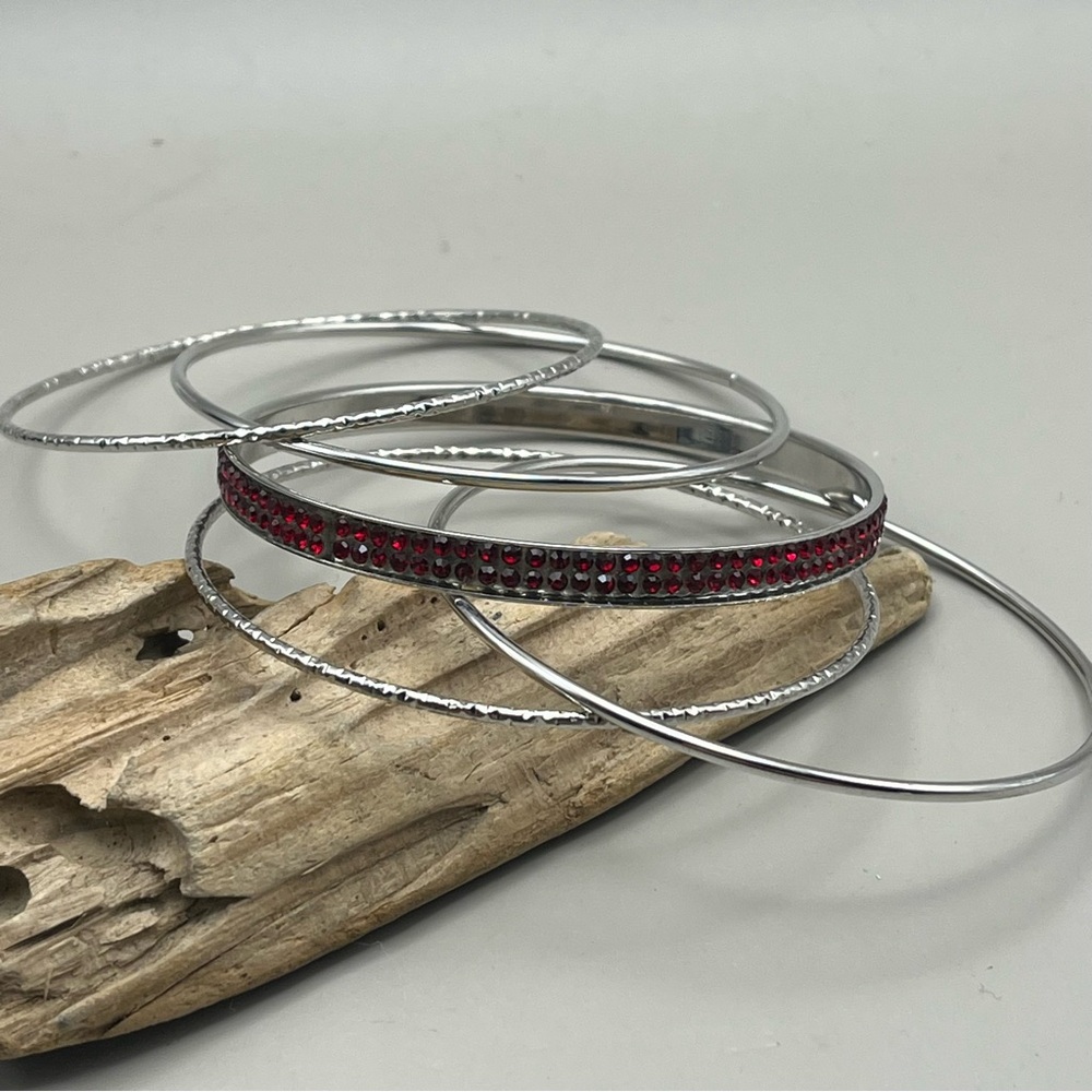 Elegant Silver and Red Bangle Set